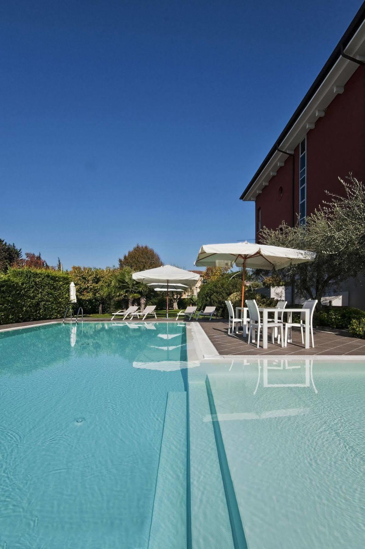 Vialeromadodici & Lazise